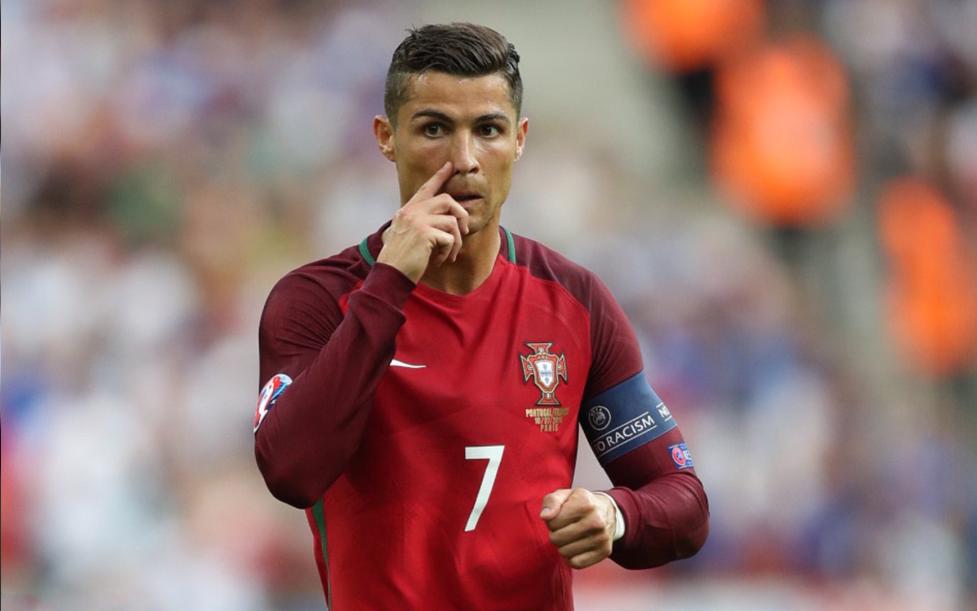 荷兰国家队备战友谊赛，冠军大热，荷兰队伍